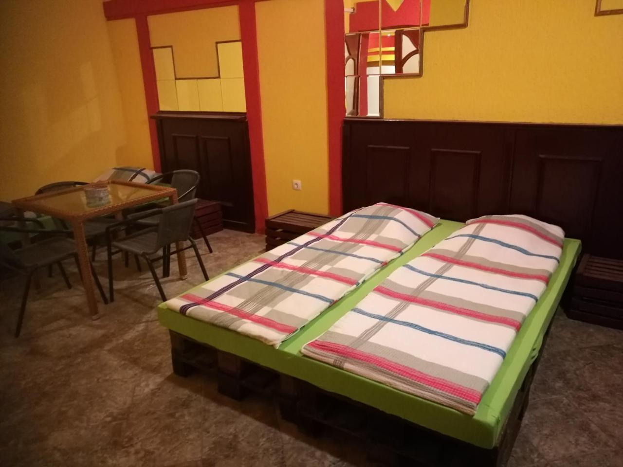 Hostel Horgos Centar Экстерьер фото